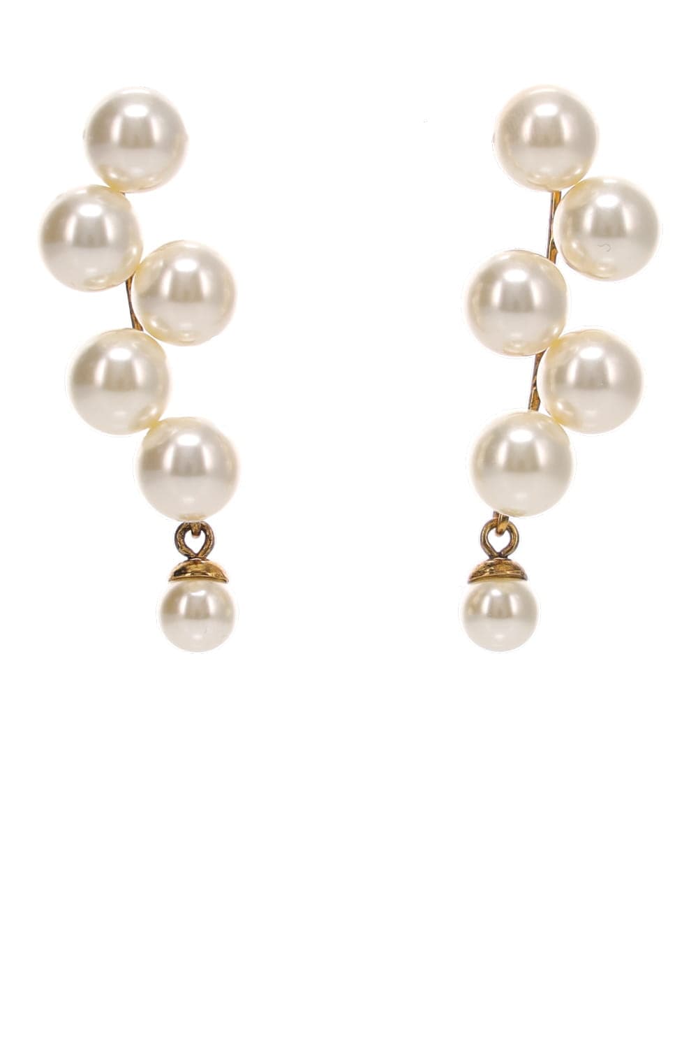 The Language of Luxury: How Statement Earrings Define Modern Elegance