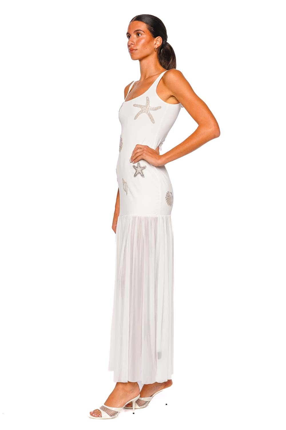 Leslie Amon Flow White Sleeveless Maxi Dress