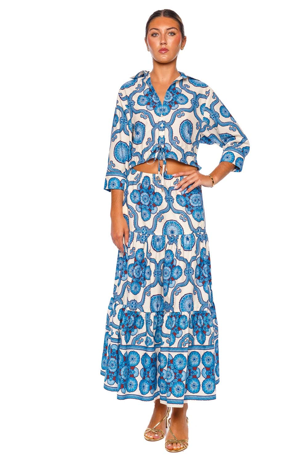 Cara Cara Oscar Top Blue Floral Three Quarter Sleeve Cropped Top